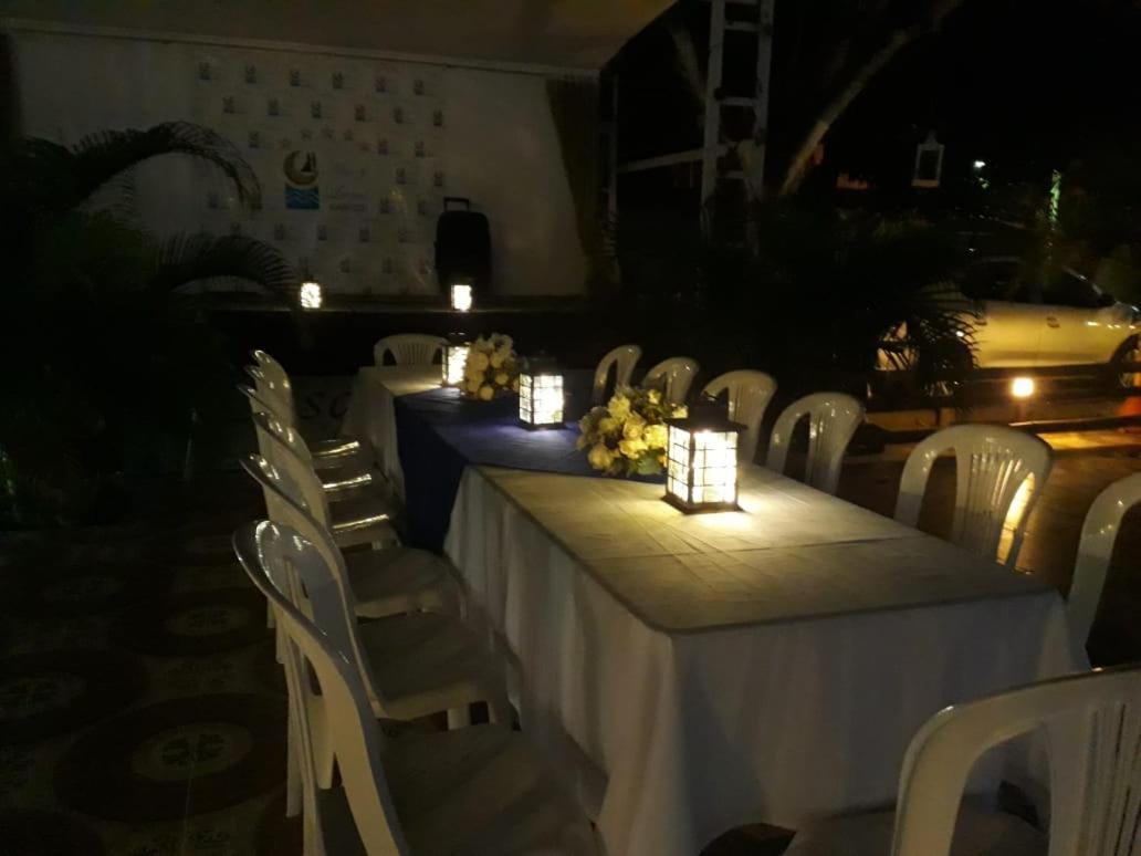 Hotel Mar Y Luna Eventos Ricaurte Kültér fotó