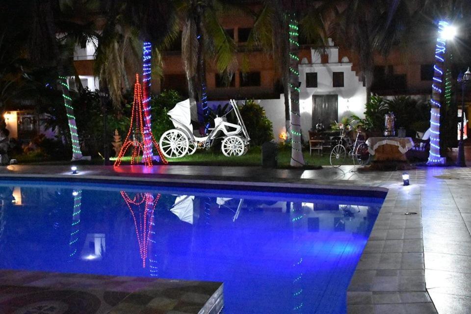 Hotel Mar Y Luna Eventos Ricaurte Kültér fotó