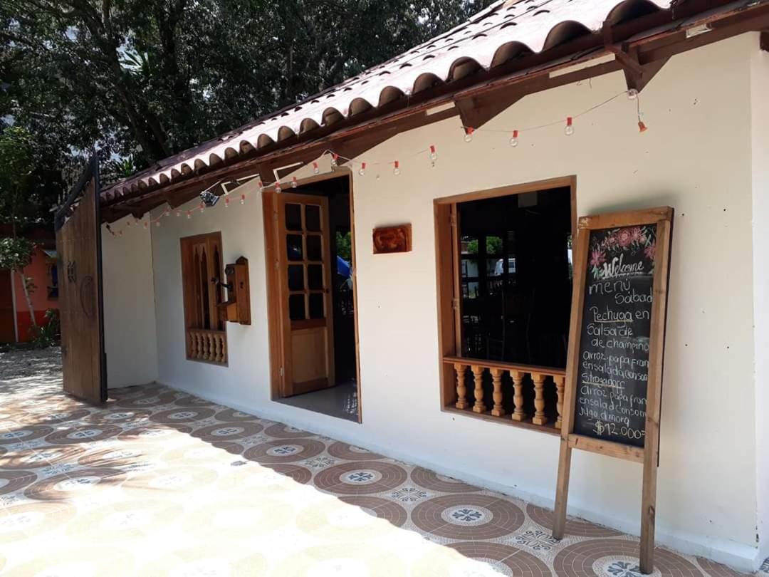 Hotel Mar Y Luna Eventos Ricaurte Kültér fotó