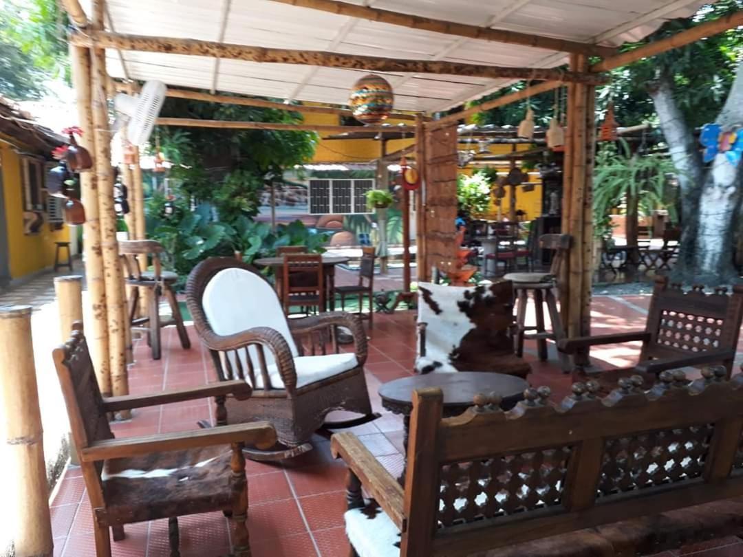 Hotel Mar Y Luna Eventos Ricaurte Kültér fotó